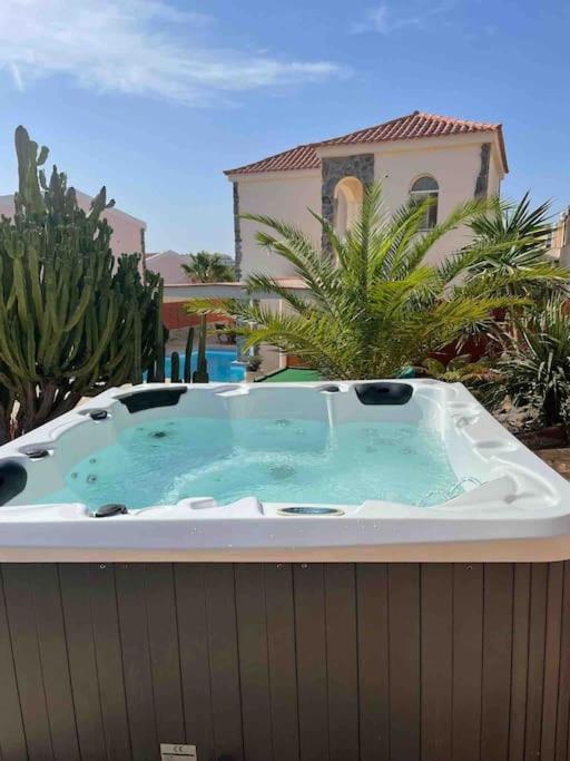 Villa Casa Macken Con Piscina Climatizada Y Jacuzzi San Bartolomé Camera foto